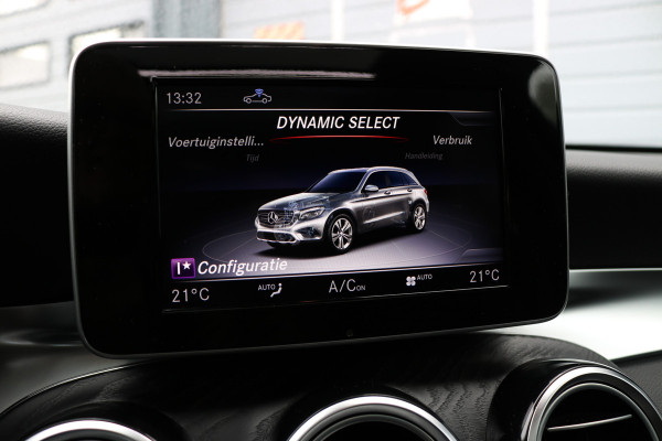 Mercedes-Benz GLC 220 d 4MATIC Autom Amg style Xenon Leder Panodak T-haak Bj:2018