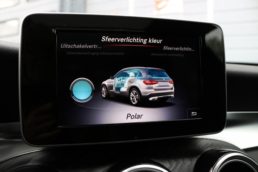Mercedes-Benz GLC 220 d 4MATIC Autom Amg style Xenon Leder Panodak T-haak Bj:2018