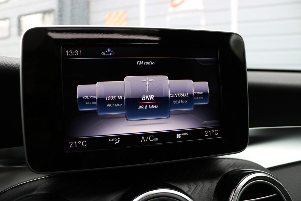 Mercedes-Benz GLC 220 d 4MATIC Autom Amg style Xenon Leder Panodak T-haak Bj:2018