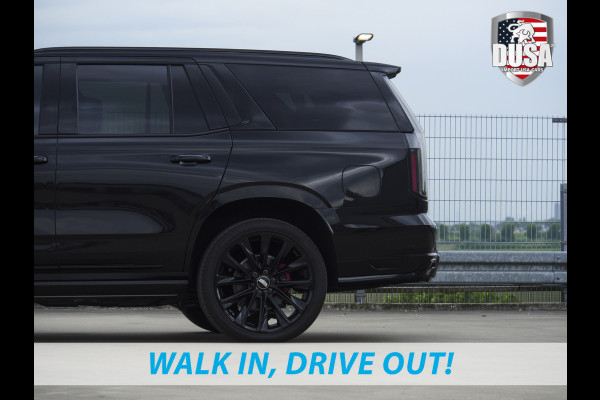 Cadillac Escalade V | 6.2L Supercharged V8 | LT4 55'' OLED touchscreen | Massage | Night Vision | 24 inch Getoonde accessoires zijn verkrijgbaar tegen meerprijs