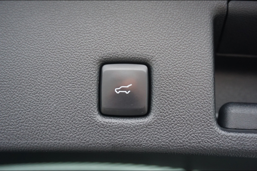 Ford Kuga 225PK PHEV Titanium AUTOM. | WINTERPACK | HUD | EL. TREKHAAK