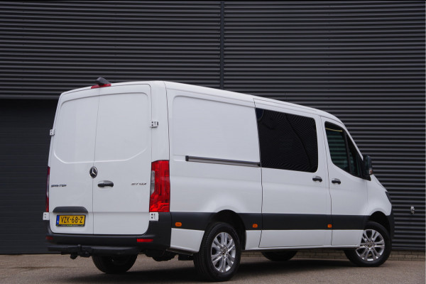 Mercedes-Benz Sprinter 317 1.9 CDI L2H1 DC-5P, AUT. LEDER, LUCHTVERING, TREKHAAK, CAMERA, CRUISE, CLIMA, DUBBELE CABINE, DUBBEL CABINE, NL AUTO, NAP