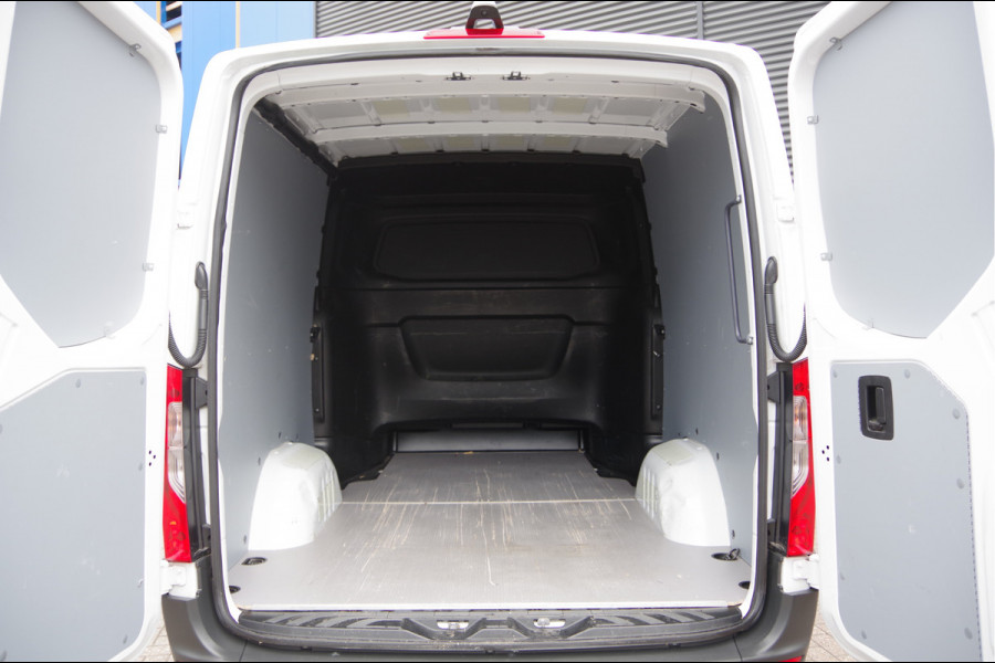 Mercedes-Benz Sprinter 317 1.9 CDI L2H1 DC-5P, AUT. LEDER, LUCHTVERING, TREKHAAK, CAMERA, CRUISE, CLIMA, DUBBELE CABINE, DUBBEL CABINE, NL AUTO, NAP