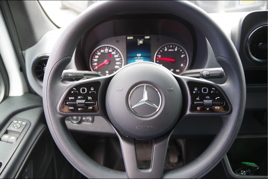 Mercedes-Benz Sprinter 317 1.9 CDI L2H1 DC-5P, AUT. LEDER, LUCHTVERING, TREKHAAK, CAMERA, CRUISE, CLIMA, DUBBELE CABINE, DUBBEL CABINE, NL AUTO, NAP