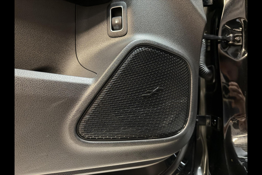 Mercedes-Benz B-Klasse 250 e 17"/Leder/Panoramadak/Stoel + stuurverwarming/Camera/PDC v+a/Apple Carplay & Android Auto