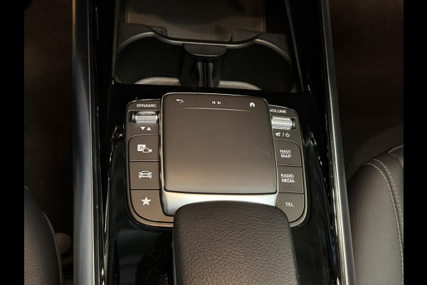 Mercedes-Benz B-Klasse 250 e 17"/Leder/Panoramadak/Stoel + stuurverwarming/Camera/PDC v+a/Apple Carplay & Android Auto