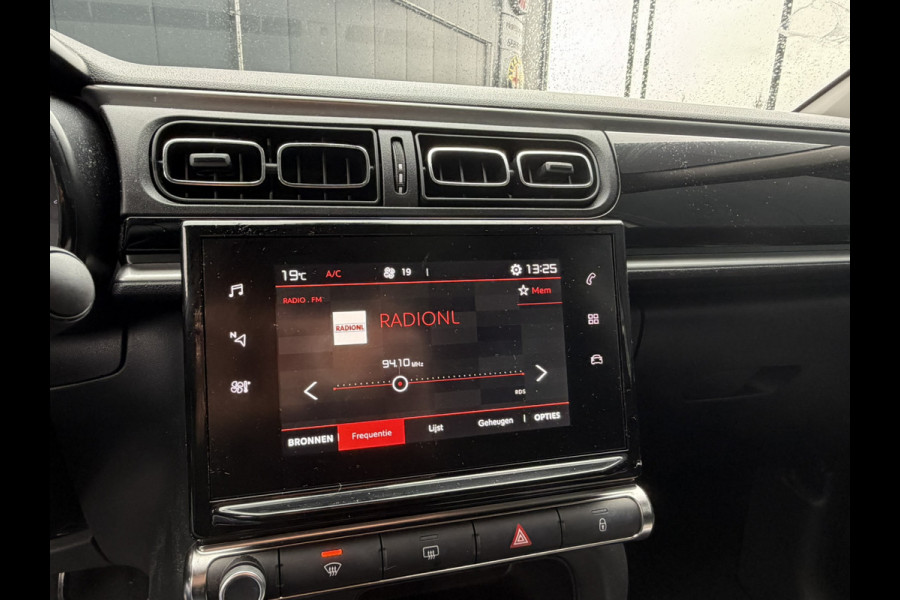 Citroën C3 1.2 PureTech Shine | Camera | Apple Carplay/Android Auto | Stoelverwarming