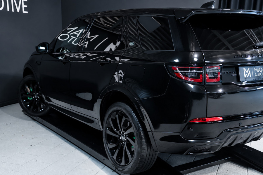 Land Rover Discovery Sport P300e 1.5 R-Dynamic S Black Edition / PANO / ACC / KEYLESS / CAMERA / STOELVERW