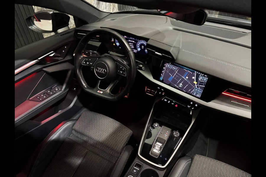 Audi A3 Sportback 45 TFSI e 3x S-line Competition|PANO|MATRIX|SFEER|CAMERA|KEYLESS