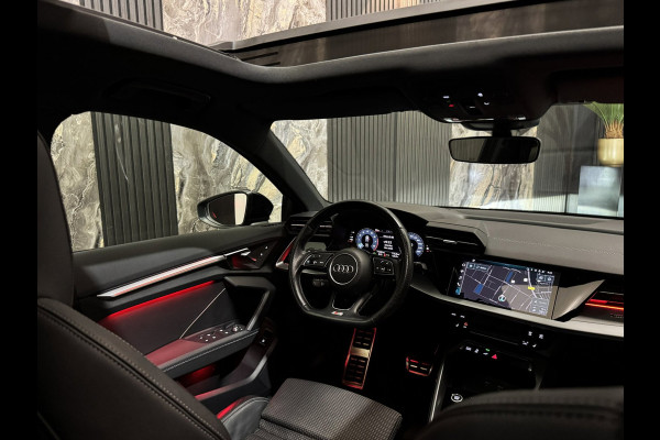 Audi A3 Sportback 45 TFSI e 3x S-line Competition|PANO|MATRIX|SFEER|CAMERA|KEYLESS