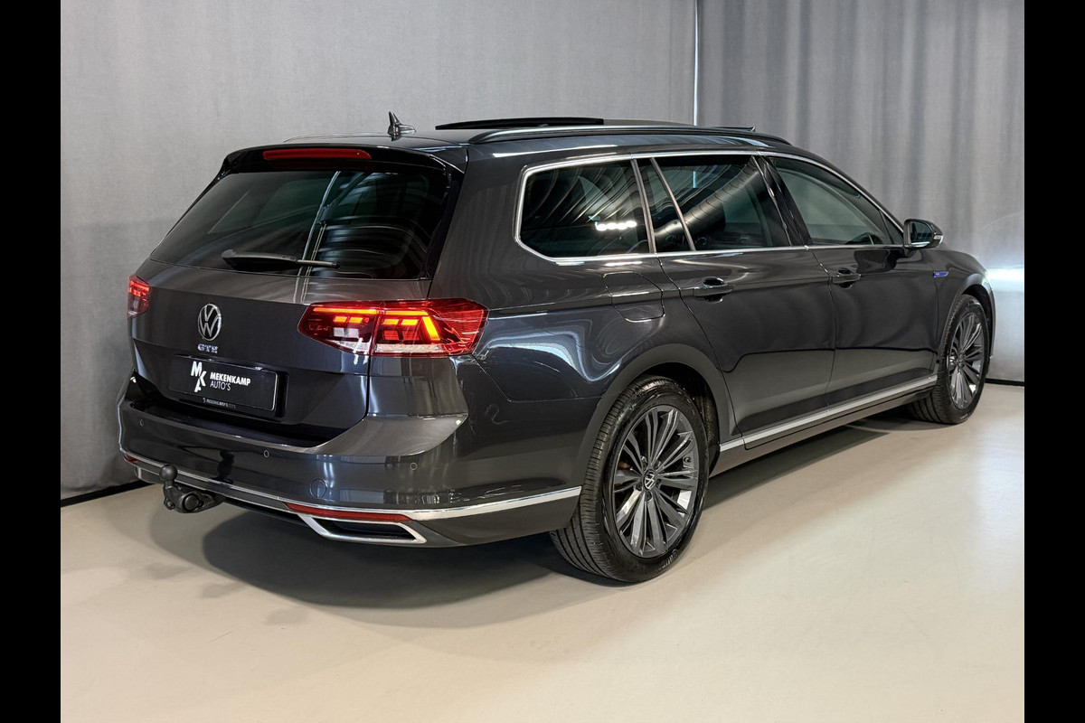 Volkswagen Passat Variant 1.4 TSI PHEV GTE Business 18"/SOH 96%/Panoramadak/Trekhaak/Camera/PDC v+a/Elektrische klep/Apple Carplay & Android Auto