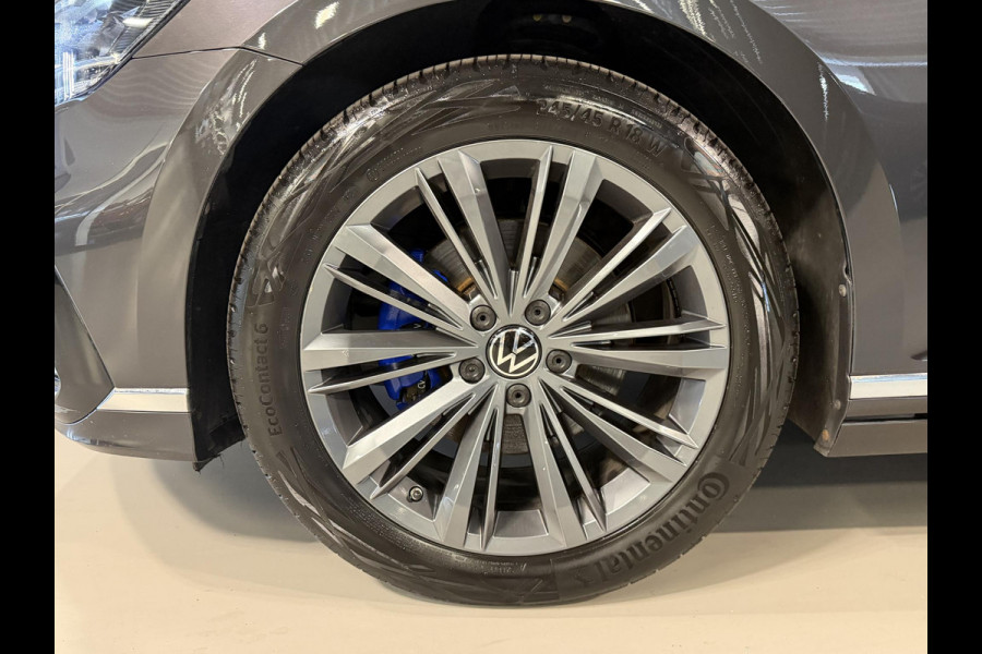 Volkswagen Passat Variant 1.4 TSI PHEV GTE Business 18"/SOH 96%/Panoramadak/Trekhaak/Camera/PDC v+a/Elektrische klep/Apple Carplay & Android Auto