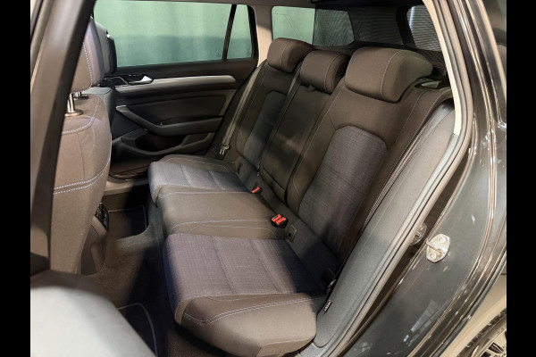 Volkswagen Passat Variant 1.4 TSI PHEV GTE Business 18"/SOH 96%/Panoramadak/Trekhaak/Camera/PDC v+a/Elektrische klep/Apple Carplay & Android Auto