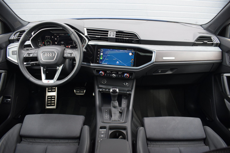 Audi Q3 Sportback 45 TFSI e S-line | Pano | Sonos | 360 camera | Trekhaak |