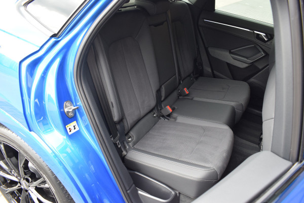 Audi Q3 Sportback 45 TFSI e S-line | Pano | Sonos | 360 camera | Trekhaak |