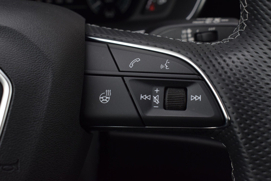 Audi Q3 Sportback 45 TFSI e S-line | Pano | Sonos | 360 camera | Trekhaak |