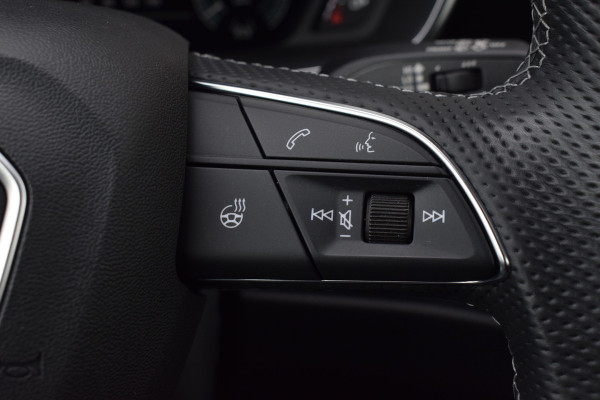 Audi Q3 Sportback 45 TFSI e S-line | Pano | Sonos | 360 camera | Trekhaak |