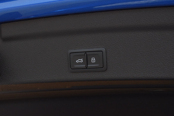 Audi Q3 Sportback 45 TFSI e S-line | Pano | Sonos | 360 camera | Trekhaak |