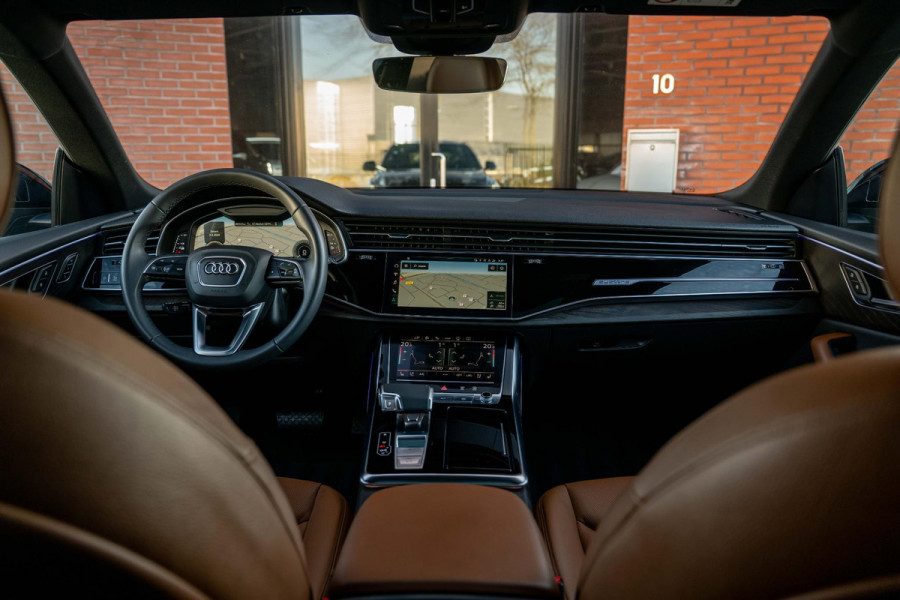 Audi Q8 55 TFSI e quattro S-Line Nightvision Softclose SQ8