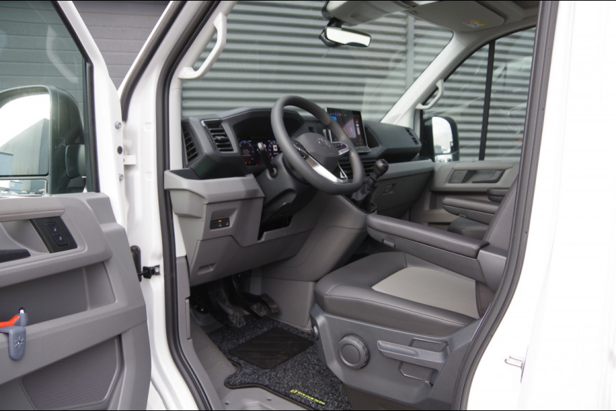 Volkswagen Crafter 50 2.0 TDI L4, N1! DUBBELLUCHT OPEN LAADBAK, 3.5T TREKHAAK, FACELIFT, CAMERA, PARKEERSENSOREN, CARPLAY, CLIMA, NL AUTO, NAP, PIC