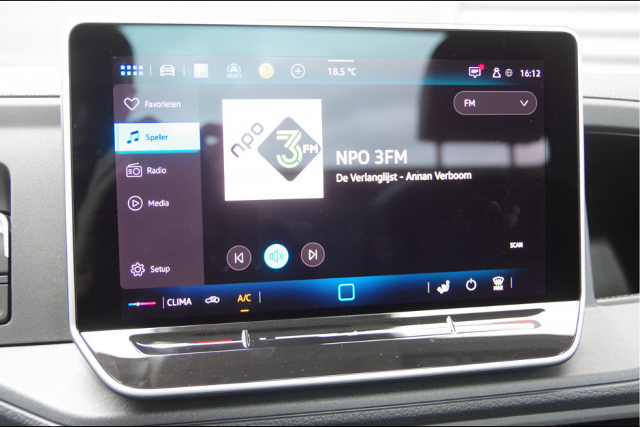 Volkswagen Crafter 50 2.0 TDI L4, N1! DUBBELLUCHT OPEN LAADBAK, 3.5T TREKHAAK, FACELIFT, CAMERA, PARKEERSENSOREN, CARPLAY, CLIMA, NL AUTO, NAP, PIC