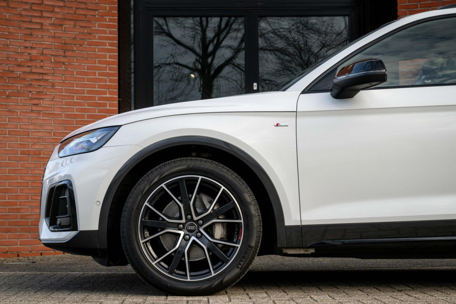 Audi Q5 50 TFSI e S-Line Competition 299pk Luchtvering BTW