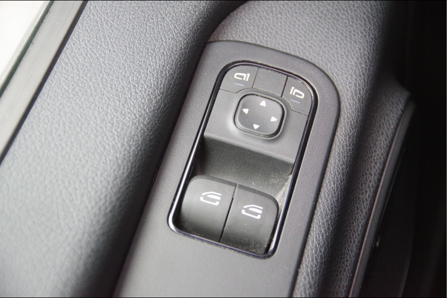 Mercedes-Benz Sprinter 317 1.9 CDI L2H2 AUT. STOELVERWARMING, STANDKACHEL, CAMERA, CRUISE, CLIMA, PARKEERSENSOREN, MISTLAMPEN