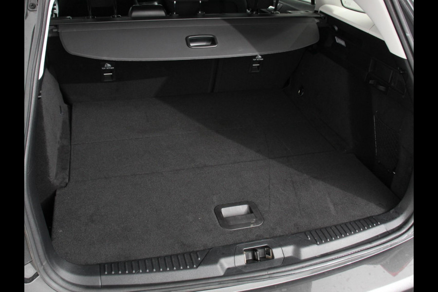 Ford FOCUS Wagon 1.0 EcoBoost 155pk Hybrid Active X Automaat Adaptive Cruise Control met Stuurhulp Camera B&O Navigatie Apple CarPlay Climate Control Park Assist DAB Parkeersensoren
