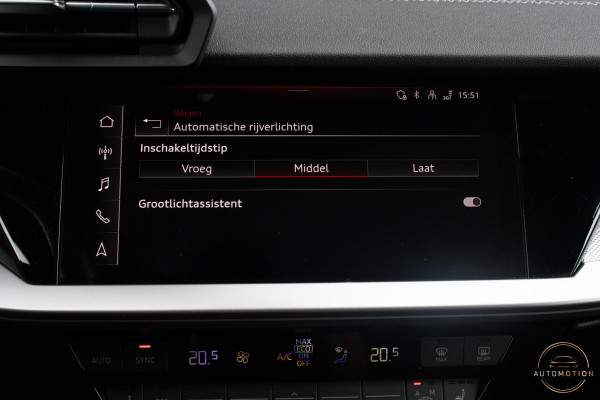 Audi A3 Sportback 45 TFSIe S edition Comp PANO RS STOELEN MAXTON MATRIX CAMERA