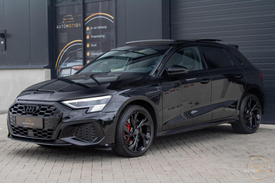 Audi A3 Sportback 45 TFSIe S edition Comp PANO RS STOELEN MAXTON MATRIX CAMERA