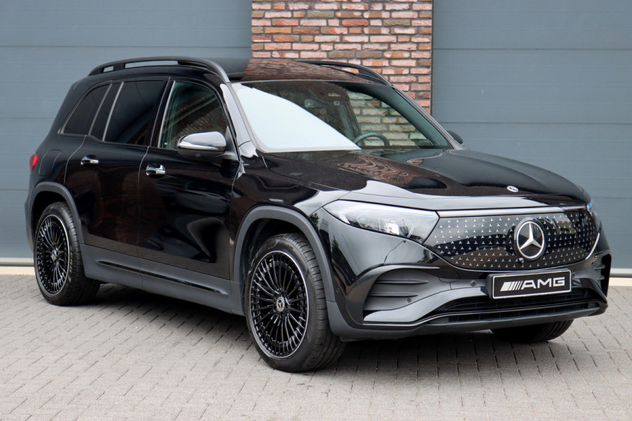Mercedes-Benz EQB 350 4MATIC AMG Line 71 kWh | Panoramadak | Leder | Memory | Burmester | HUD | Trekhaak | Surround Camera | Verwarmd Stuurwiel | Night Pakket | Augmented Reality |