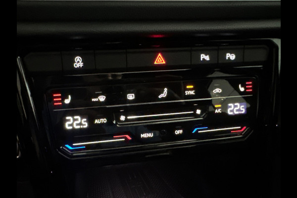 Volkswagen T-Roc 1.5 TSI R-Line Edition Pano|ACC|Lane Assist|Keyless