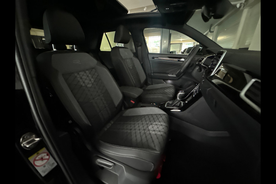 Volkswagen T-Roc 1.5 TSI R-Line Edition Pano|ACC|Lane Assist|Keyless