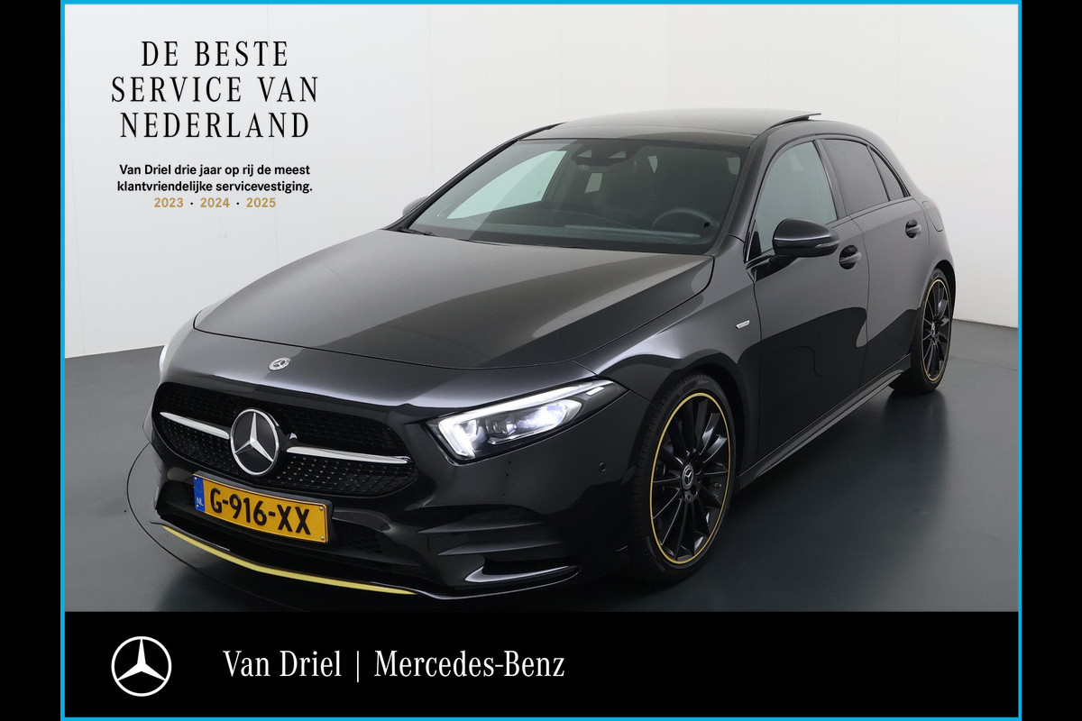 Mercedes-Benz A-Klasse A 250 AMG line | Pano Distronic Multibeam Burmester