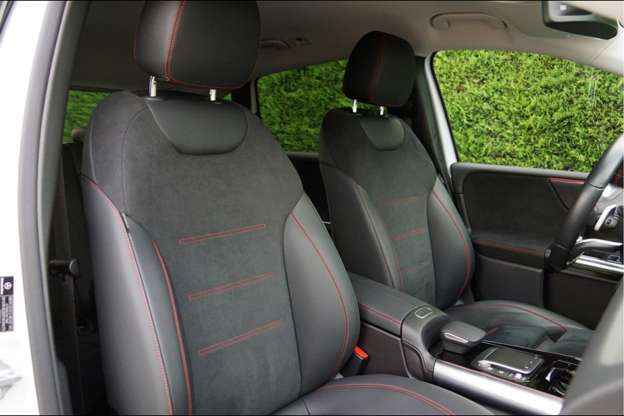 Mercedes-Benz B-Klasse B 250 e AMG Line | Multibeam Night Sfeer
