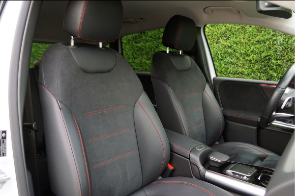 Mercedes-Benz B-Klasse B 250 e AMG Line | Multibeam Night Sfeer