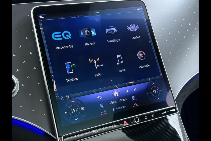 Mercedes-Benz EQE 300 AMG Line 90 kWh | Luchtvering Pano Memory