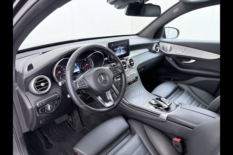 Mercedes-Benz GLC Coupé 220 d 4MATIC AMG line | Schuifdak Trekhaak HUD Memory Burmester