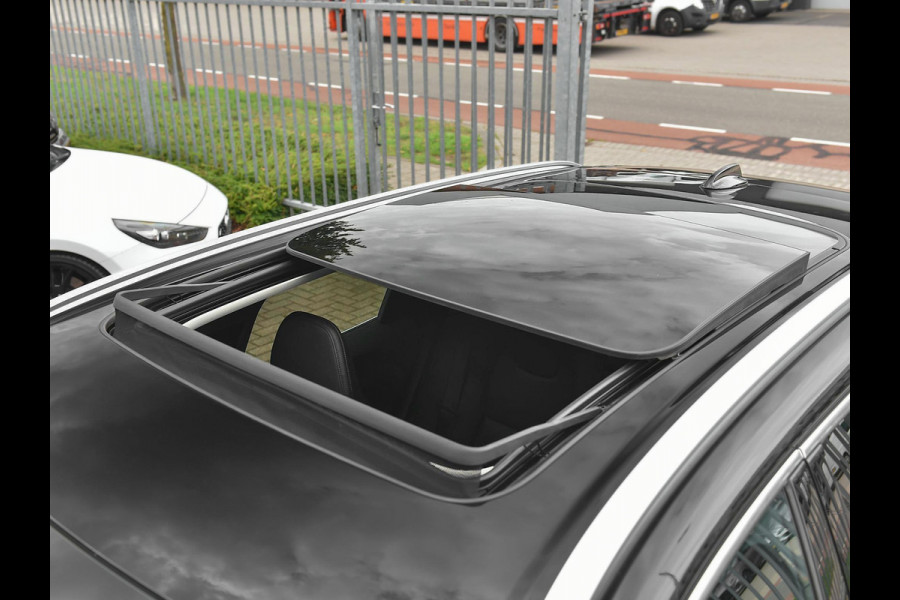 Volvo XC60 2.0 B5 Inscription Pano ACC Leren bekleding 360* H&K