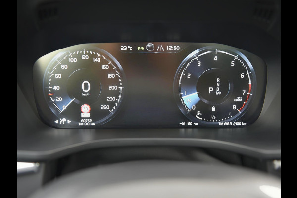 Volvo XC60 2.0 B5 Inscription Pano ACC Leren bekleding 360* H&K