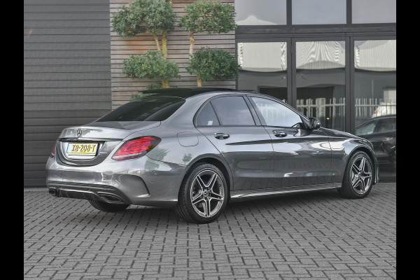 Mercedes-Benz C-Klasse 160 Business Solution AMG Panoramadak Digitaal display Alcantara Navi Carma