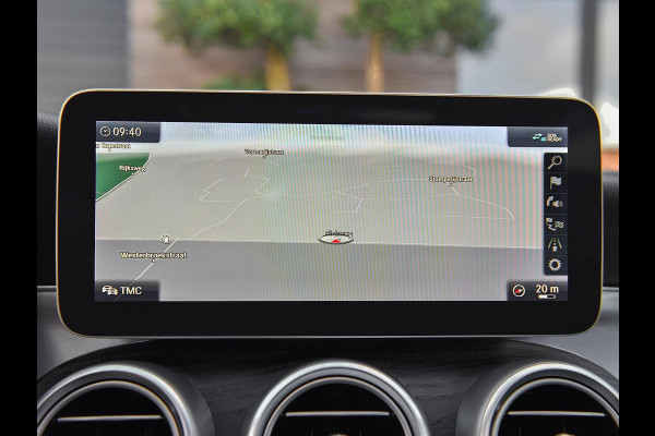 Mercedes-Benz C-Klasse 160 Business Solution AMG Panoramadak Digitaal display Alcantara Navi Carma