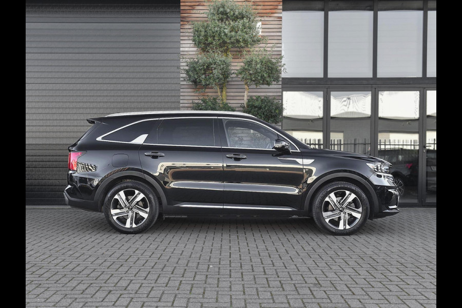 Kia Sorento 1.6 T-GDI Plug-in Hybrid 4WD ExecutiveLine 5p. Leer Panoramadak Camera Adaptive cruise control Navi