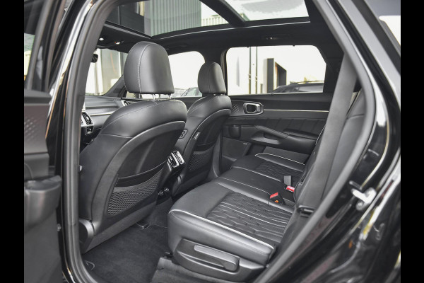 Kia Sorento 1.6 T-GDI Plug-in Hybrid 4WD ExecutiveLine 5p. Leer Panoramadak Camera Adaptive cruise control Navi