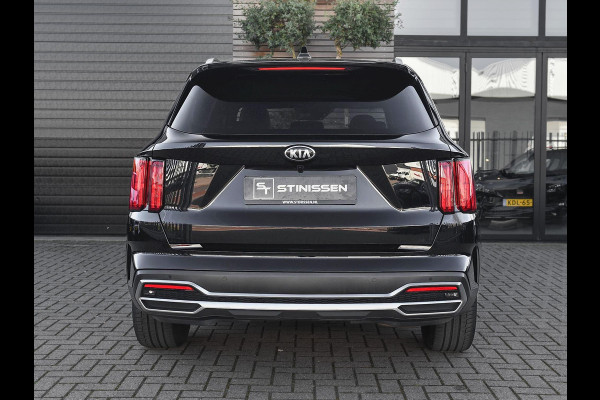 Kia Sorento 1.6 T-GDI Plug-in Hybrid 4WD ExecutiveLine 5p. Leer Panoramadak Camera Adaptive cruise control Navi
