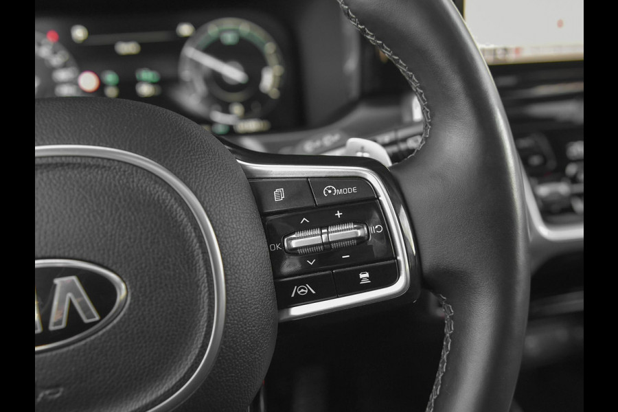 Kia Sorento 1.6 T-GDI Plug-in Hybrid 4WD ExecutiveLine 5p. Leer Panoramadak Camera Adaptive cruise control Navi