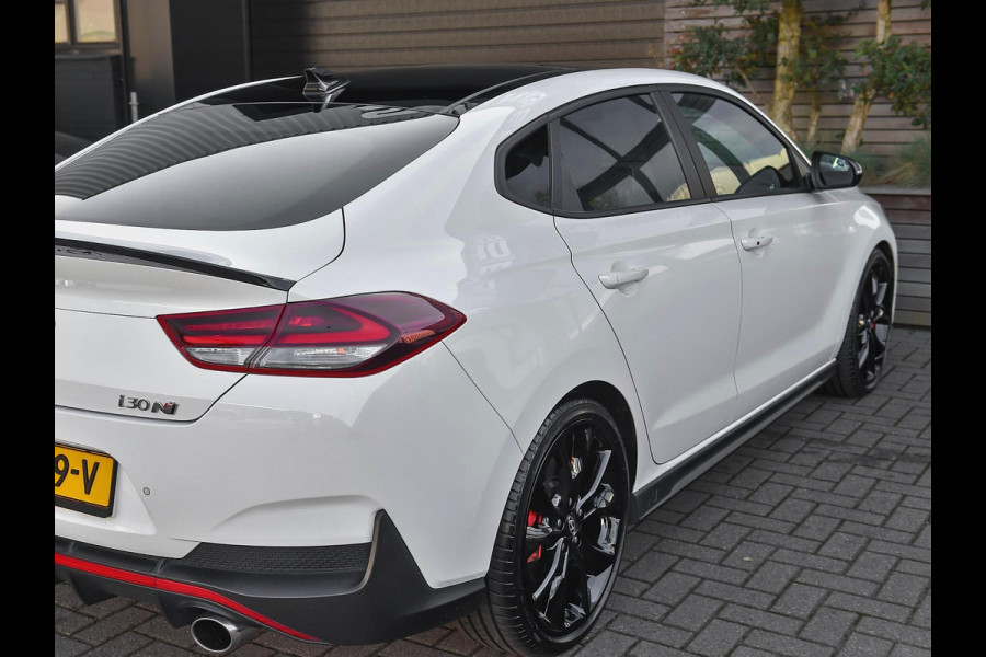 Hyundai i30 2.0 T-GDI N2 Performance Pano Memory Keyless 19 inch