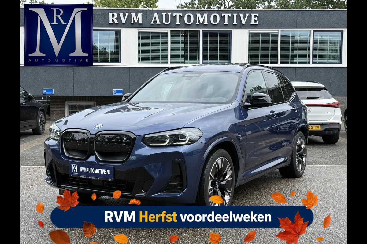 BMW iX3 High Executive 80 kWh M-SPORT SHADOW| SOH 99%| VAN: 43.900,- VOOR: 40.877,- UW HERFSTVOORDEEL: 3.023,| SUPER COMPLEET!| 360 CAMERA| HARMAN KARDON| ELEKTRISCHE STOELEN| HUD|DRIVING ASS. PROFF!| ELEKTRISCHE ACHTERKLEP| GESTURE CONTROL|
