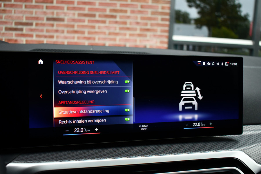 BMW 3 Serie Touring 330e xDrive M-Sport Pro Pano DA-Prof 360 HUD H/K E-zetels 19inch