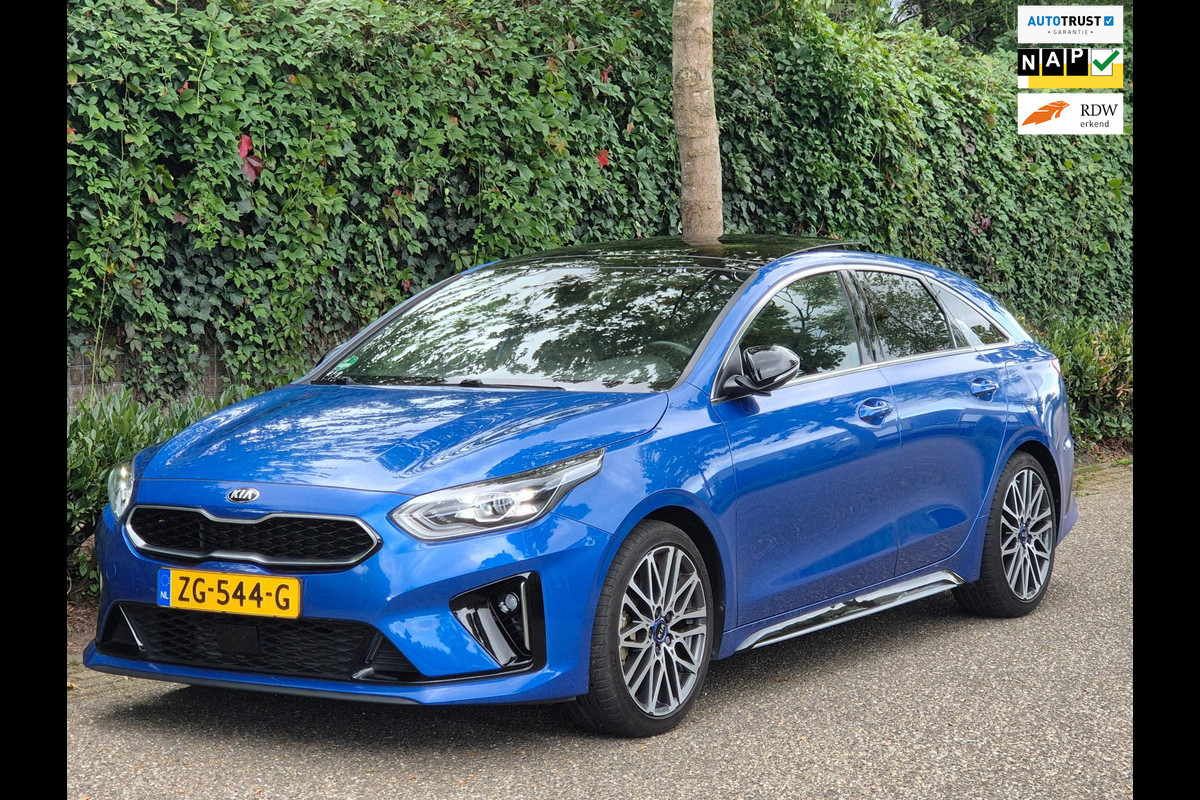 Kia ProCeed T-GDI GT-PlusLine VOL OPTIE Panorama Keyless LED ACC Line Assist Camera 1.4 T